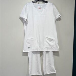 Grey's Anatomy Women's White Scrub Set
